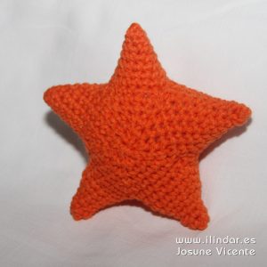 Estrella crochet (del móvil bebe mar)
